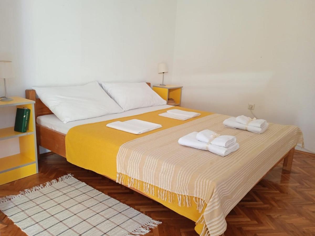 Apartmani Ivan Трогир Экстерьер фото