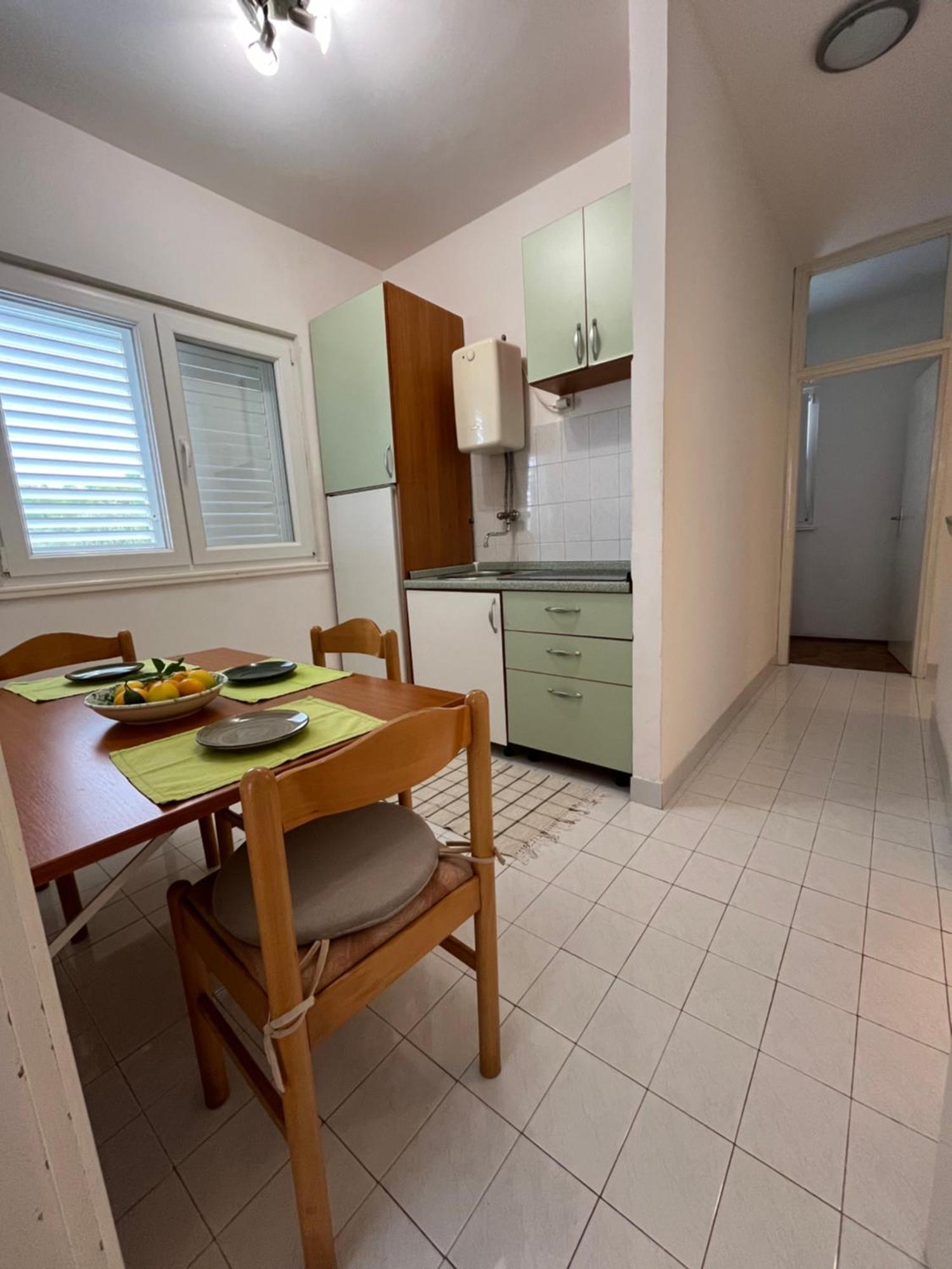 Apartmani Ivan Трогир Экстерьер фото