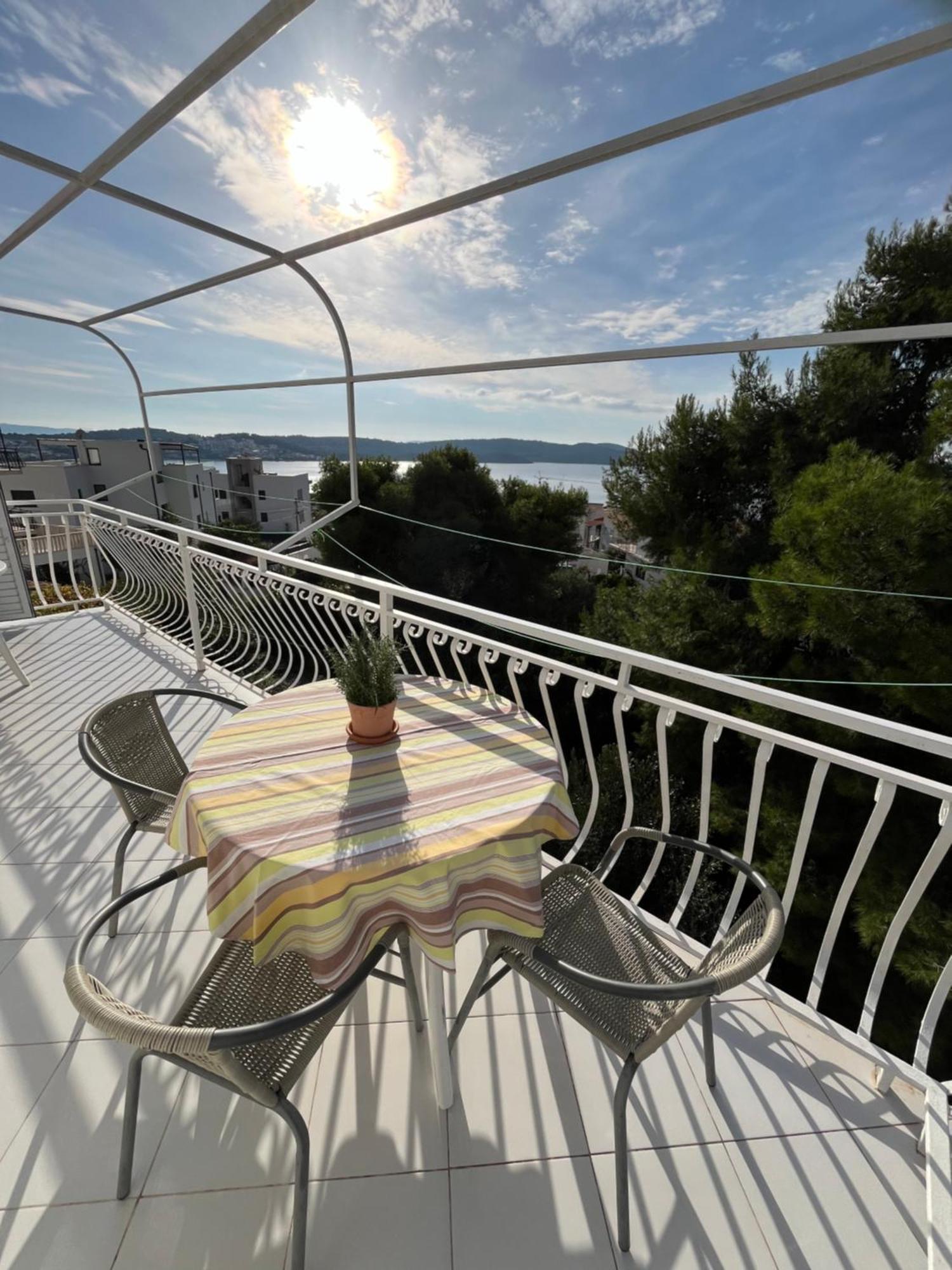 Apartmani Ivan Трогир Экстерьер фото